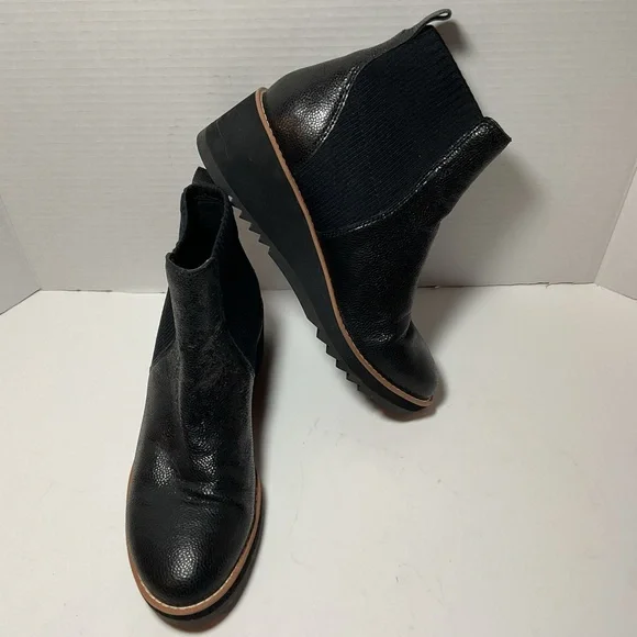 Eileen Fisher Lilou Black Leather Wedge Ankle Boots - Picture 2 of 15